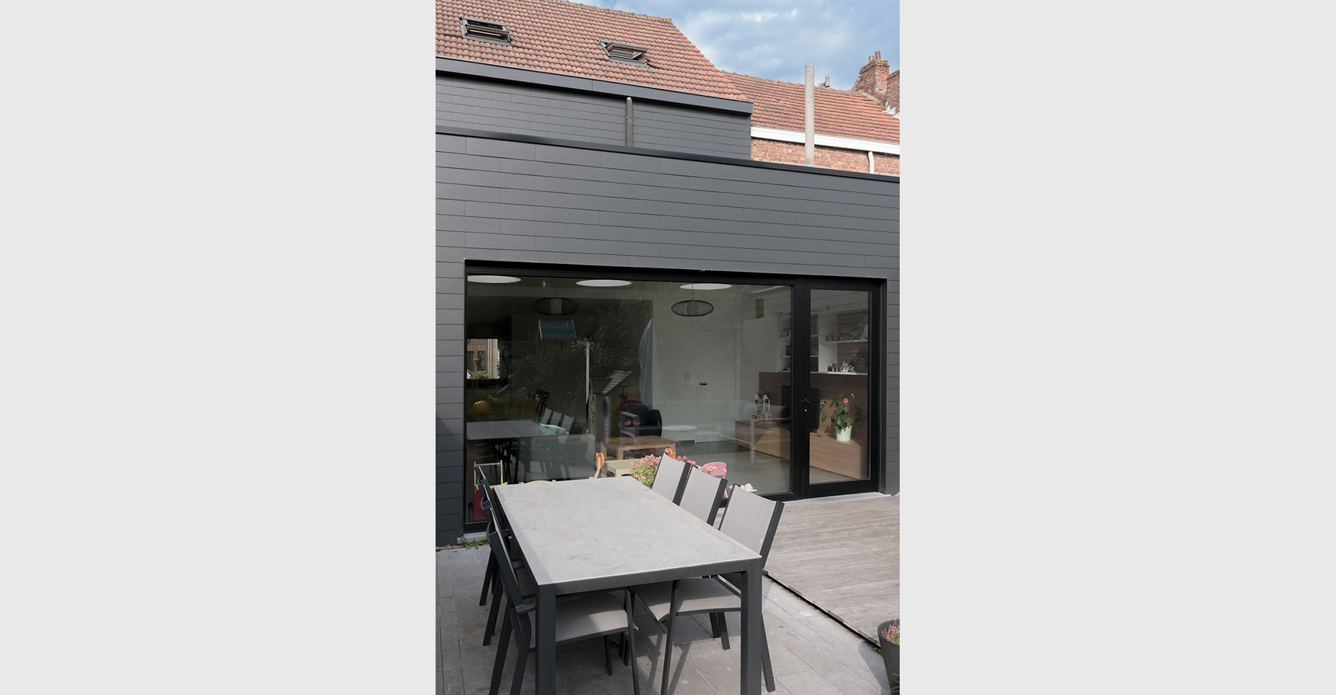 Moderne aanbouw